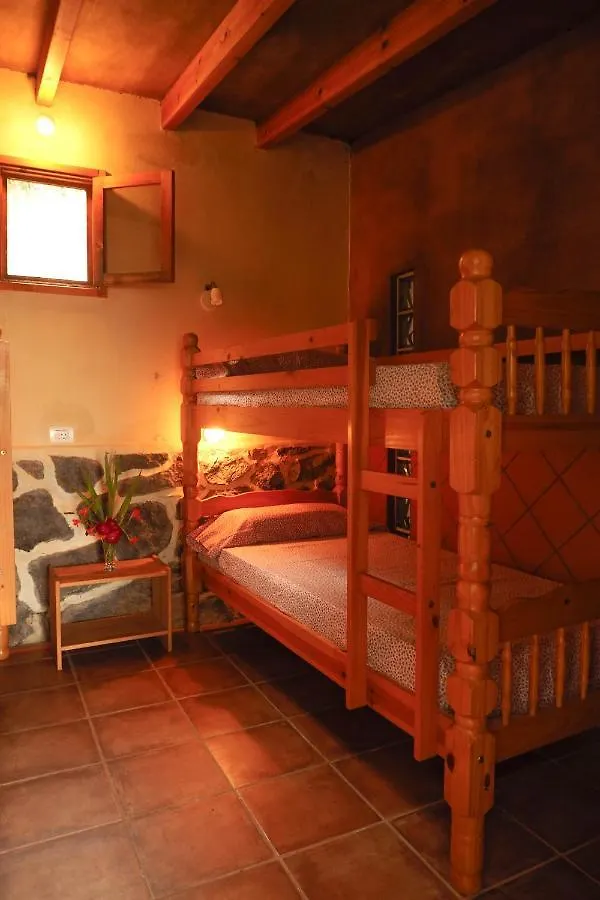 Flor De Ciruelo Hotel El Portezuelo